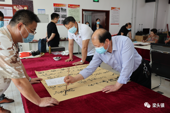村文化廣場(chǎng)建設(shè)簡(jiǎn)介_(kāi)村文化廣場(chǎng)文化墻_村文化廣場(chǎng)設(shè)計(jì)